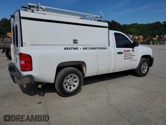 2009 Chevrolet Silverado 1500 Work Truck with VIN 1GCEC14C39Z192904, listed as a Copart auction lot 55964615 with 262,603 mi miles and Clean title. Bid and sale history available at DreamBid. Image 3.