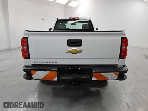2018 Chevrolet Silverado 1500 Work Truck with VIN 1GCNCNEH5JZ181098, listed as a Copart auction lot 62963375 with 138,962 mi miles and Clean title. Bid and sale history available at DreamBid. Image 6.