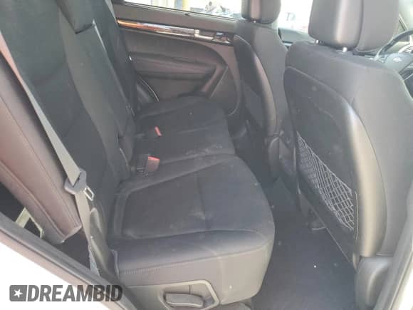 2014 Kia Sorento LX с VIN 5XYKT3A60EG442413, выставлен на аукционе Copart как лот 80726675 с пробегом 160 718 миль миль и Списание • Salvage title. История ставок и продаж доступна на DreamBid. Изображение 10.