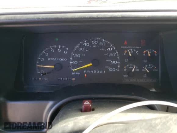 1997 Chevrolet Silverado 1500 z VIN 1GCEC14W3VZ143190, wystawiony jako Copart lot #69785964 z przebiegiem 140 361 mil mil oraz Czysty tytuł • Clean title. Historia ofert i sprzedaży dostępna na DreamBid. Obrazek 9.