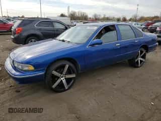 1995 Chevrolet Caprice с VIN 1G1BL52P7SR104306, выставлен на аукционе Copart как лот 77065644 с пробегом 117 240 миль миль и Чистый • Clean title. История ставок и продаж доступна на DreamBid. Изображение 1.