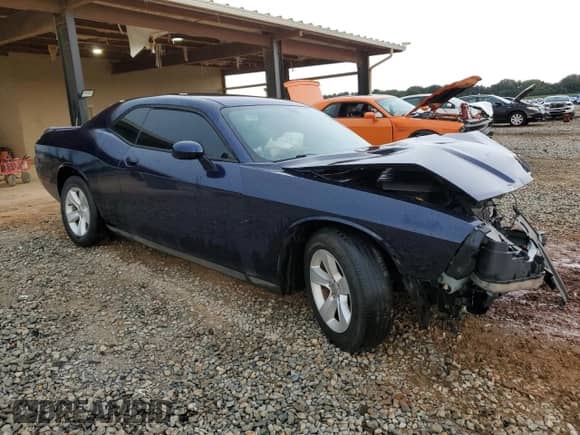 2013 Dodge Challenger SXT z VIN 2C3CDYAG7DH676527, wystawiony jako Copart lot #66930415 z przebiegiem 170 584 mil mil oraz Szkoda całkowita • Salvage title. Historia ofert i sprzedaży dostępna na DreamBid. Obrazek 4.
