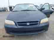 2000 Honda Accord LX с VIN 1HGCG6650YA112920, выставлен на аукционе IAAI как лот 42923874 с пробегом 83 474 миль миль и . История ставок и продаж доступна на DreamBid. Изображение 6.