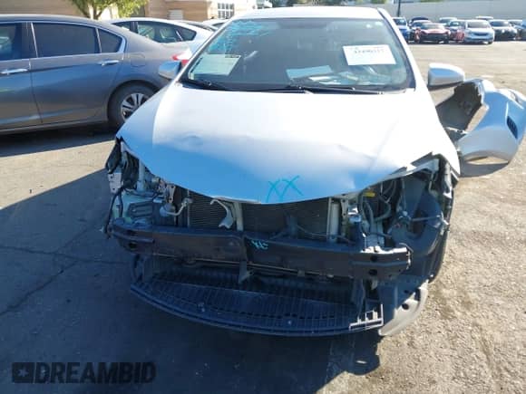 2016 Toyota Corolla L с VIN 5YFBURHE3GP426850, выставлен на аукционе IAAI как лот 43490317 с пробегом 144 478 миль миль и . История ставок и продаж доступна на DreamBid. Изображение 6.