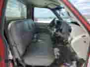 1999 Chevrolet Silverado 2500 с VIN 1GCGC24R2XF008358, выставлен на аукционе Copart как лот 44336295 с пробегом 234 843 миль миль и Чистый • Clean title. История ставок и продаж доступна на DreamBid. Изображение 10.