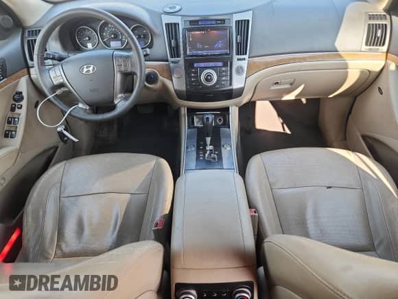 2012 Hyundai Veracruz Limited с VIN KM8NU4CC8CU194115, выставлен на аукционе Copart как лот 68749125 с пробегом 151 529 миль миль и Списание • Salvage title. История ставок и продаж доступна на DreamBid. Изображение 8.