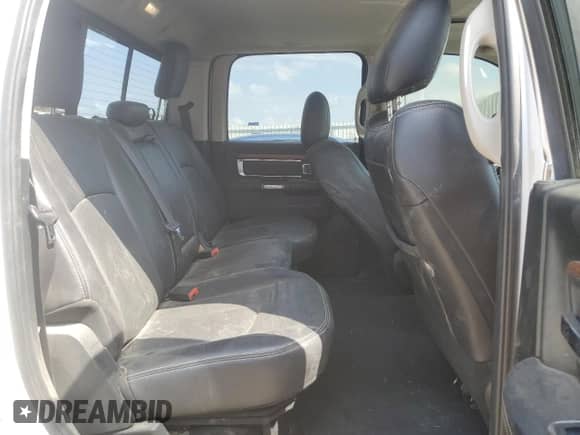 2018 Ram 1500 Laramie z VIN 1C6RR7NT9JS146161, wystawiony jako Copart lot #69370015 z przebiegiem 156 250 mil mil oraz Szkoda całkowita • Salvage title. Historia ofert i sprzedaży dostępna na DreamBid. Obrazek 10.