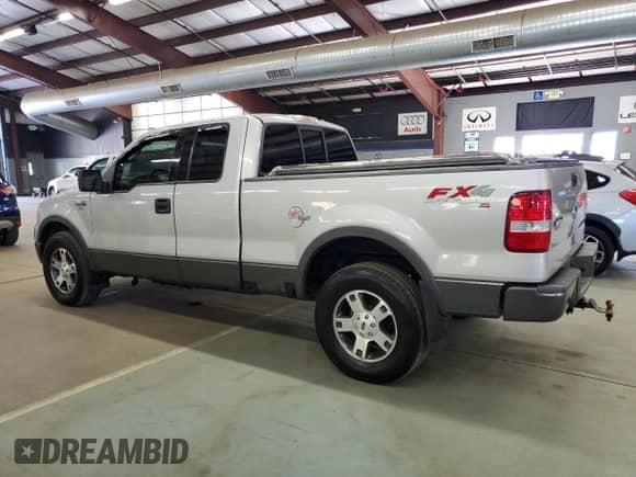2004 Ford F-150 XLT with VIN 1FTPX14534NC20151, listed as a Copart auction lot 85521425 with 208,412 mi miles and Clean title. Bid and sale history available at DreamBid. Image 2.