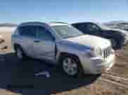 2007 Jeep Compass Sport with VIN 1J8FF47W47D136671, listed as a Copart auction lot 69504735 with Not provided miles and Salvage title. Bid and sale history available at DreamBid. Image 4.