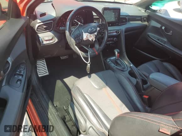 2020 Hyundai Veloster Turbo R-Spec with VIN KMHTH6AB2LU030943, listed as a Copart auction lot 70185085 with 63,083 mi miles and Salvage title. Bid and sale history available at DreamBid. Image 8.