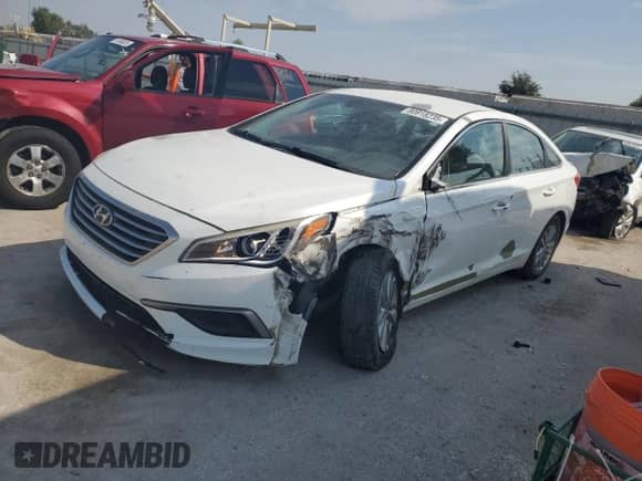 2016 Hyundai Sonata SE с VIN 5NPE24AF6GH299047, выставлен на аукционе Copart как лот 80918235 с пробегом 129 018 миль миль и Списание • Salvage title. История ставок и продаж доступна на DreamBid. Изображение 1.