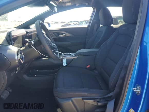 2025 Chevrolet Equinox EV LT1 w/PCY с VIN 3GN7DMRP4SS225308, выставлен на аукционе Copart как лот 71829035 с пробегом 1 208 миль миль и Списание • Salvage title. История ставок и продаж доступна на DreamBid. Изображение 7.