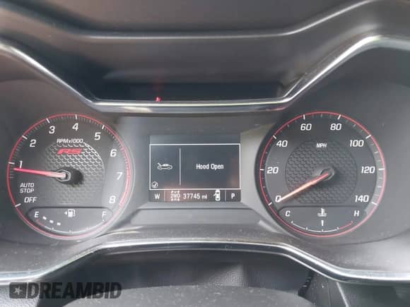 2023 Chevrolet TrailBlazer RS z VIN KL79MUSL8PB127178, wystawiony jako IAAI lot #42447450 z przebiegiem 37 745 mil mil oraz . Historia ofert i sprzedaży dostępna na DreamBid. Obrazek 7.
