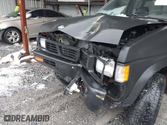 1997 Nissan Frontier XE с VIN 1N6SD16Y1VC351468, выставлен на аукционе IAAI как лот 41515174 с пробегом 83 258 миль миль и . История ставок и продаж доступна на DreamBid. Изображение 6.