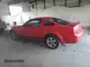 2007 Ford Mustang Deluxe с VIN 1ZVFT80N575258827, выставлен на аукционе Copart как лот 71420585 с пробегом 12 281 миль миль и Списание • Salvage title. История ставок и продаж доступна на DreamBid. Изображение 2.