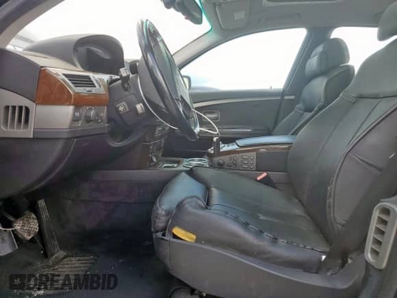 2003 BMW 7 Series 745i с VIN WBAGL63493DP66276, выставлен на аукционе Copart как лот 80484035 с пробегом Не указан миль и Списание • Salvage title. История ставок и продаж доступна на DreamBid. Изображение 7.