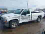2002 Chevrolet Silverado 1500 z VIN 1GCEC14WX2Z146163, wystawiony jako IAAI lot #41520765 z przebiegiem 195 742 mil mil oraz . Historia ofert i sprzedaży dostępna na DreamBid. Obrazek 17.