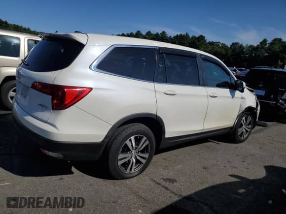 2017 Honda Pilot EX-L with VIN 5FNYF6H84HB092533, listed as a Copart auction lot 68131025 with 199,317 mi miles and Salvage title. Bid and sale history available at DreamBid. Image 3.