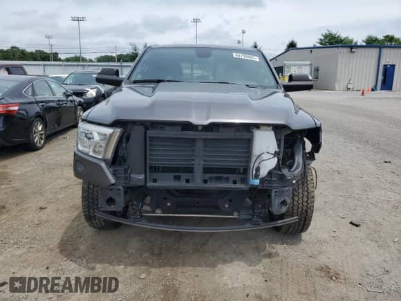 2021 Ram 1500 Big Horn z VIN 1C6SRFFT7MN826217, wystawiony jako Copart lot #64790685 z przebiegiem 86 772 mil mil oraz Szkoda całkowita • Salvage title. Historia ofert i sprzedaży dostępna na DreamBid. Obrazek 5.