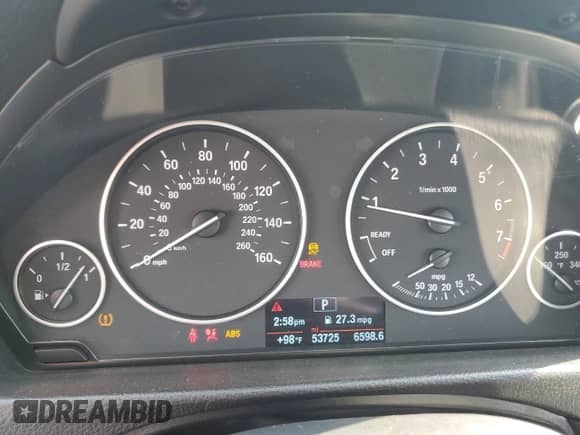 2017 BMW 3 Series 320i xDrive z VIN WBA8E5G31HNU44128, wystawiony jako Copart lot #70943715 z przebiegiem 53 725 mil mil oraz Szkoda całkowita • Salvage title. Historia ofert i sprzedaży dostępna na DreamBid. Obrazek 9.