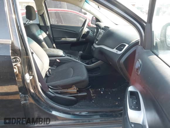 2014 Dodge Journey American Value with VIN 3C4PDCAB6ET281610, listed as a IAAI auction lot 43211300 with 128,713 mi miles and . Bid and sale history available at DreamBid. Image 5.