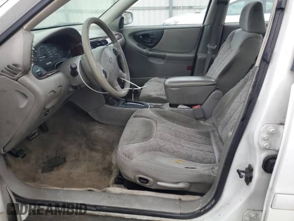 2003 Chevrolet Malibu LS с VIN 1G1NE52J83M582672, выставлен на аукционе Copart как лот 44628235 с пробегом 167 132 миль миль и Списание • Salvage title. История ставок и продаж доступна на DreamBid. Изображение 7.