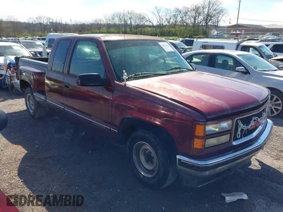 1996 GMC Sierra 1500 z VIN 2GTEC19M8T1563153, wystawiony jako IAAI lot #41812833 z przebiegiem 347 836 mil mil oraz . Historia ofert i sprzedaży dostępna na DreamBid. Obrazek 1.