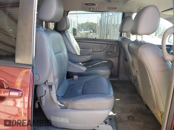 2009 Toyota Sienna XLE с VIN 5TDZK22C79S226096, выставлен на аукционе Copart как лот 84695535 с пробегом 237 610 миль миль и Списание • Salvage title. История ставок и продаж доступна на DreamBid. Изображение 11.