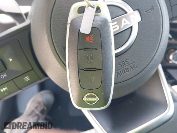 2025 Nissan Kicks S with VIN 3N8AP6BA4SL313975, listed as a IAAI auction lot 42545649 with 3,918 mi miles and . Bid and sale history available at DreamBid. Image 11.