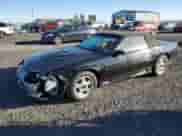 1991 Chevrolet Camaro с VIN 1G1FP33F2ML189691, выставлен на аукционе Copart как лот 74683984 с пробегом 683 882 миль миль и Списание • Salvage title. История ставок и продаж доступна на DreamBid. Изображение 1.