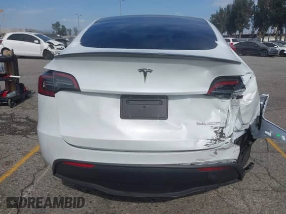 2023 Tesla Model Y Performance с VIN 7SAYGDEF4PF753774, выставлен на аукционе IAAI как лот 43056937 с пробегом 57 739 миль миль и . История ставок и продаж доступна на DreamBid. Изображение 16.