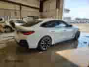 2022 BMW 4 Series M440i xDrive с VIN WBA13AW03NFM41096, выставлен на аукционе Copart как лот 68650185 с пробегом 26 654 миль миль и Списание • Salvage title. История ставок и продаж доступна на DreamBid. Изображение 3.