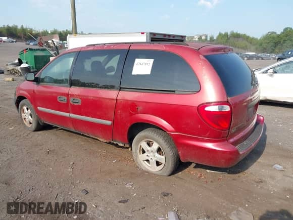 2007 Dodge Grand Caravan SE с VIN 1D4GP24R27B167184, выставлен на аукционе IAAI как лот 42847892 с пробегом 145 003 миль миль и . История ставок и продаж доступна на DreamBid. Изображение 3.