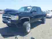 2011 Chevrolet Silverado 1500 LS z VIN 3GCPKREA6BG291312, wystawiony jako IAAI lot #42471331 z przebiegiem 171 323 mil mil oraz . Historia ofert i sprzedaży dostępna na DreamBid. Obrazek 17.