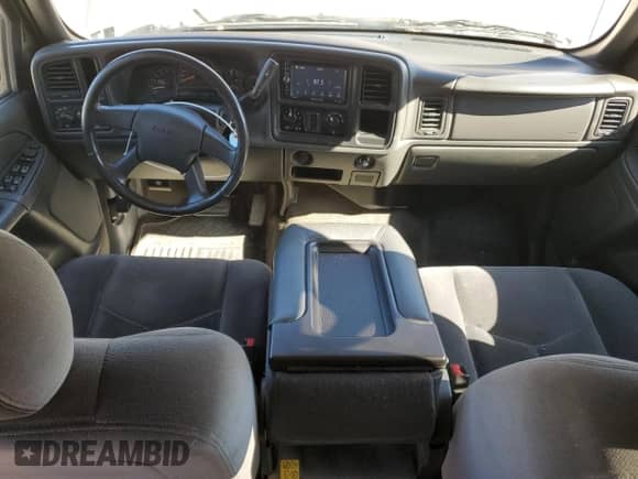 2005 GMC Sierra 1500 SLT z VIN 2GTEC13T251131726, wystawiony jako Copart lot #52334705 z przebiegiem 109 319 mil mil oraz Szkoda całkowita • Salvage title. Historia ofert i sprzedaży dostępna na DreamBid. Obrazek 8.