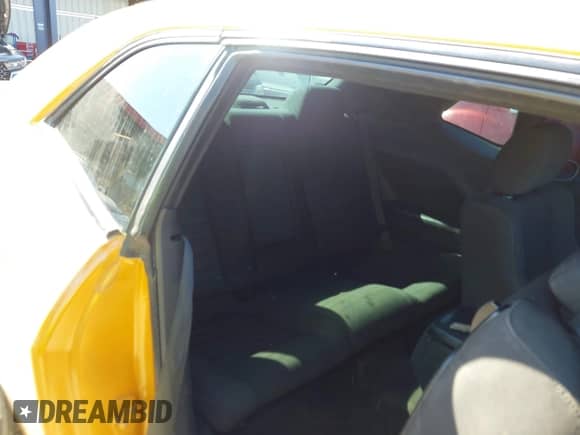 2010 Dodge Challenger SE with VIN 2B3CJ4DV5AH120785, listed as a IAAI auction lot 43421446 with Not provided miles and . Bid and sale history available at DreamBid. Image 8.
