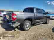 2014 Toyota Tundra Limited z VIN 5TFHY5F11EX349725, wystawiony jako Copart lot #85866175 z przebiegiem 77 583 mil mil oraz Szkoda całkowita • Salvage title. Historia ofert i sprzedaży dostępna na DreamBid. Obrazek 3.