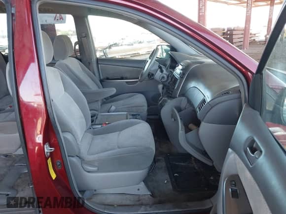 2009 Toyota Sienna CE с VIN 5TDZK23CX9S288655, выставлен на аукционе IAAI как лот 43189964 с пробегом 221 402 миль миль и . История ставок и продаж доступна на DreamBid. Изображение 5.