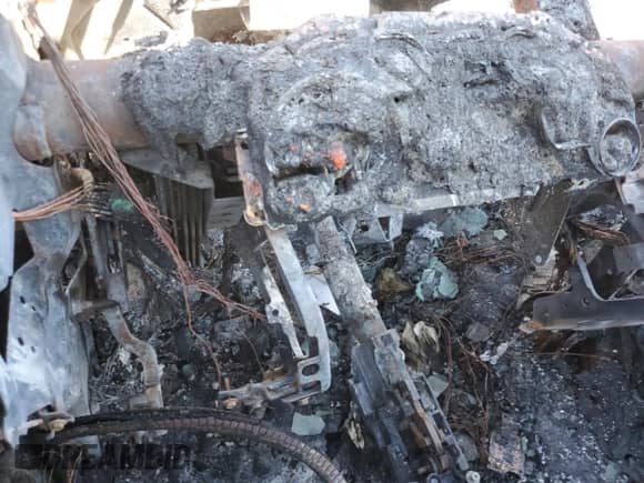 2015 Ram 1500 Lone Star с VIN 1C6RR7LM2FS728072, выставлен на аукционе Copart как лот 69948265 с пробегом Не указан миль и На запчасти • Non repairable. История ставок и продаж доступна на DreamBid. Изображение 9.