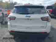 2024 Jeep Compass Latitude с VIN 3C4NJDBN7RT118405, выставлен на аукционе IAAI как лот 43514422 с пробегом 50 519 миль миль и . История ставок и продаж доступна на DreamBid. Изображение 14.