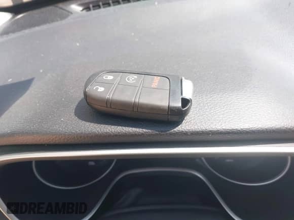 2019 Jeep Compass Limited с VIN 3C4NJDCB7KT638615, выставлен на аукционе IAAI как лот 43203104 с пробегом 98 398 миль миль и . История ставок и продаж доступна на DreamBid. Изображение 11.