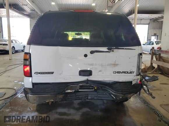 2005 Chevrolet Tahoe Commercial z VIN 1GNEK13Z95J196304, wystawiony jako Copart lot #84600765 z przebiegiem 155 480 mil mil oraz Szkoda całkowita • Salvage title. Historia ofert i sprzedaży dostępna na DreamBid. Obrazek 6.