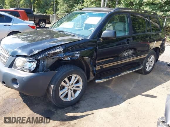 2006 Toyota Highlander Limited z VIN JTEDW21A960003163, wystawiony jako IAAI lot #42999984 z przebiegiem 237 052 mil mil oraz . Historia ofert i sprzedaży dostępna na DreamBid. Obrazek 17.