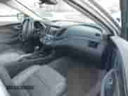 2017 Chevrolet Impala Premier с VIN 1G1145S37HU147135, выставлен на аукционе IAAI как лот 43059082 с пробегом 52 732 миль миль и . История ставок и продаж доступна на DreamBid. Изображение 5.