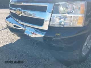 2011 Chevrolet Silverado 1500 LT с VIN 1GCPKSE30BF228913, выставлен на аукционе IAAI как лот 43424841 с пробегом 77 122 миль миль и . История ставок и продаж доступна на DreamBid. Изображение 6.