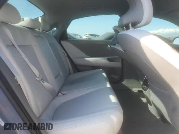 2025 Hyundai Ioniq 6 SEL с VIN KMHM34AA9SA096131, выставлен на аукционе Copart как лот 81727825 с пробегом 2 148 миль миль и Списание • Salvage title. История ставок и продаж доступна на DreamBid. Изображение 10.