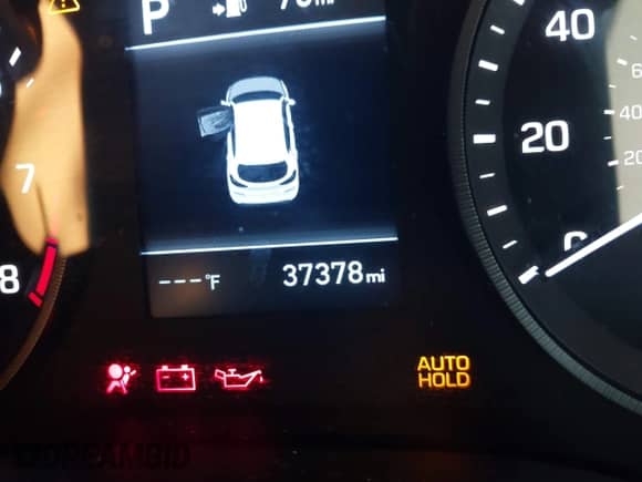 2021 Hyundai Tucson Sport with VIN KM8J3CAL3MU380600, listed as a IAAI auction lot 43050098 with 37,378 mi miles and . Bid and sale history available at DreamBid. Image 15.