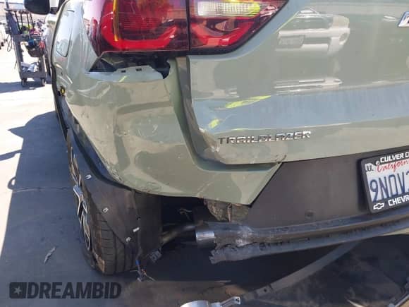 2024 Chevrolet TrailBlazer ACTIV with VIN KL79MVSL5RB217848, listed as a IAAI auction lot 43029224 with 2,453 mi miles and . Bid and sale history available at DreamBid. Image 6.