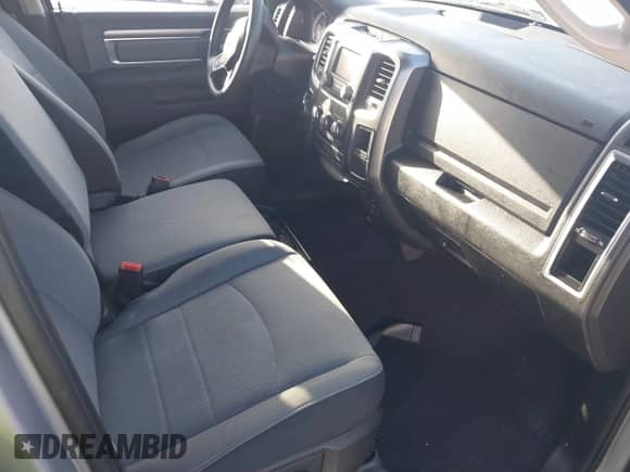 2021 Ram 1500 SLT z VIN 1C6RR7LG8MS542012, wystawiony jako IAAI lot #39797180 z przebiegiem 72 520 mil mil oraz . Historia ofert i sprzedaży dostępna na DreamBid. Obrazek 5.