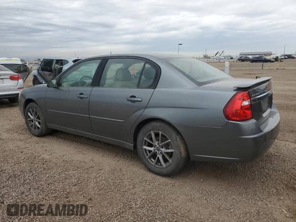 2005 Chevrolet Malibu LT z VIN 1G1ZU54845F247267, wystawiony jako Copart lot #86149825 z przebiegiem 123 169 mil mil oraz Czysty tytuł • Clean title. Historia ofert i sprzedaży dostępna na DreamBid. Obrazek 2.